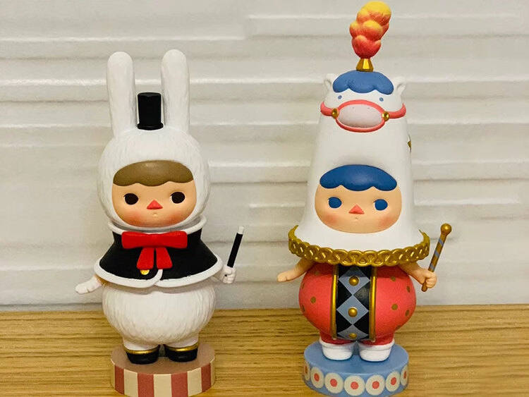 pop·mart泡泡玛特马戏团系列盲盒同款绝版毕奇pucky盲盒波克小丑一