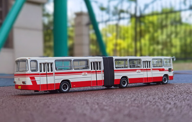 【官方旗舰】北京公交模型 1 64 bk670 黄河大通道 1路 44路 合金巴士