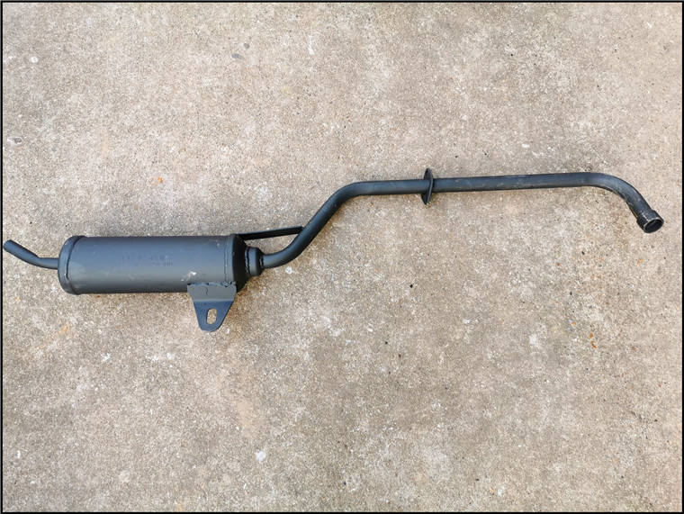 炫咔仕适用于江苏宗申福田五星轻骑老年乐摩托三轮车100110排气管消