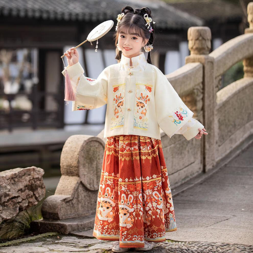 珀松支持国货儿童明制改良汉服女童古装唐装中国风超仙小女孩三件套