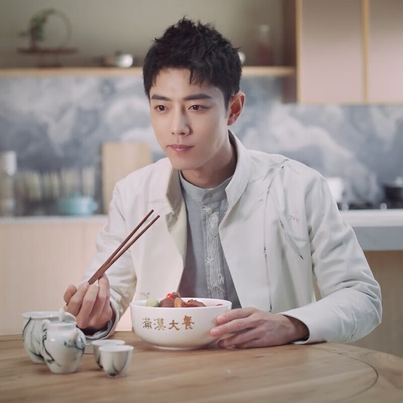 满汉大餐重庆小面肖战同款满汉大餐猪肚鸡半筋半肉牛肉方便面台式半筋
