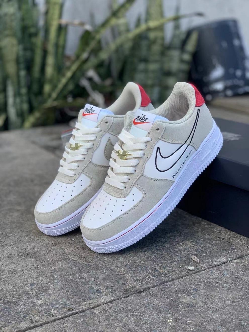 【官方旗舰】dunk aj同款空军新款 1 first use空军一号 天蓝金扣 桔