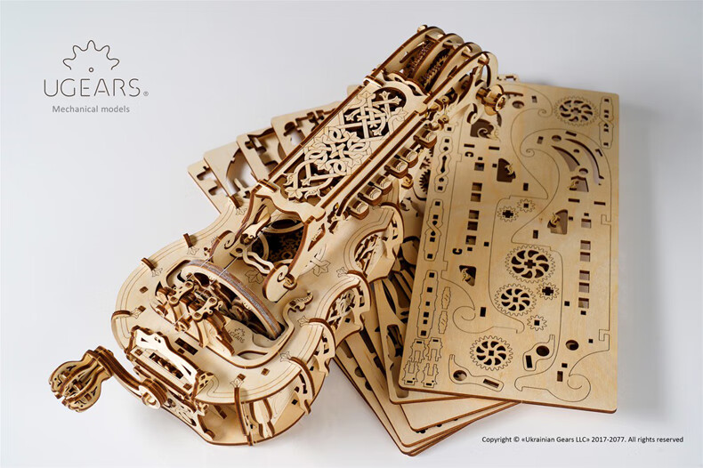 乌克兰ugears 木质拼插机械传动模型 创意手摇风琴绞弦琴小提琴