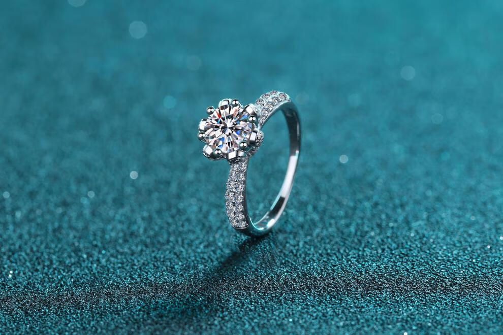 【配送证书】billskinner新925银指环女冰雪皇后d色1克拉莫桑钻石戒指