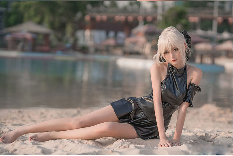 洛必达 fate吾王黑saber死库水cosplay泳衣动漫女二次元装性感无胸垫