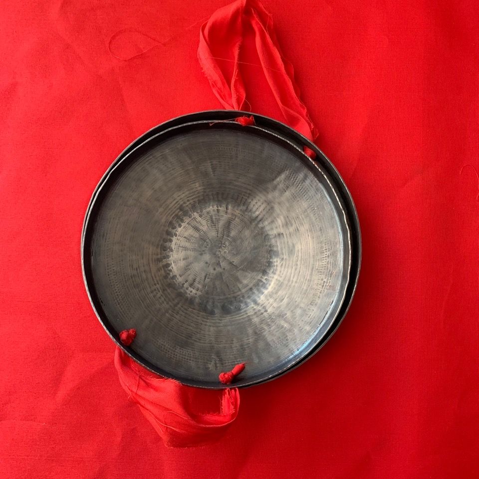 21~22cm高中低音手锣纯手工青铜小锣配乐锣醒狮锣道士尖锣勾锣 中高手