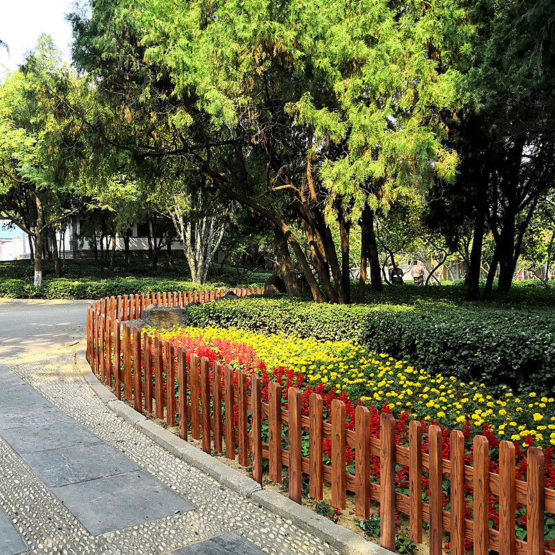 花园菜园防腐木栅栏护栏栏杆围栏小篱笆栏栅围挡花坛围墙户外室外 碳