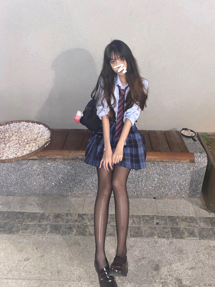 步萨尼 黑丝学姐jk制服裙套装秋冬日系现货原创百褶格裙高腰半身裙女