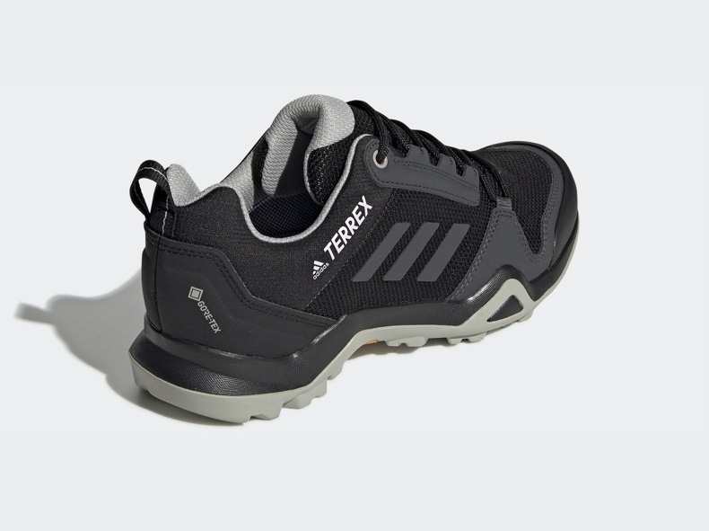 adidas阿迪达斯terrex ax3女子gore-tex防水透气户外运动徒步登山鞋ef
