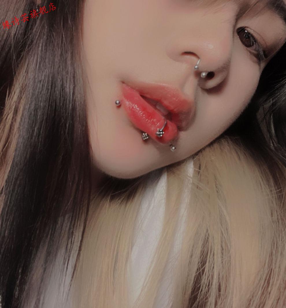 缘诗芸穿刺女孩骰子唇环唇钉替换钉马蹄环鼻环酷耳骨钉钛钢穿刺饰品