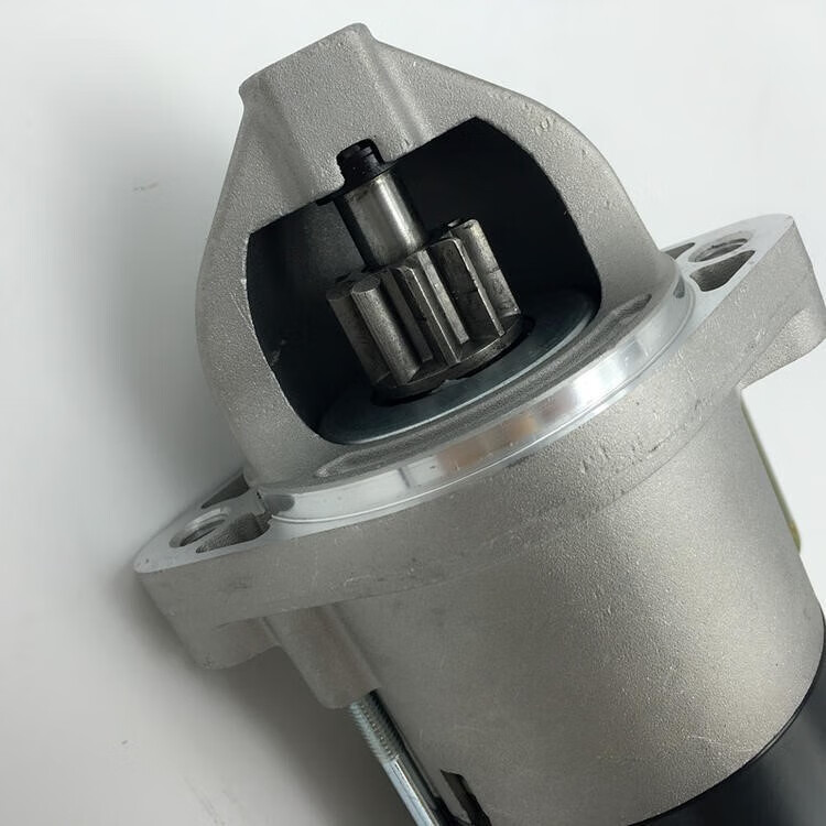 适用于现代华泰圣达菲宝利格1.8t 2.0t 2.7启动马达起动机 圣达菲2.