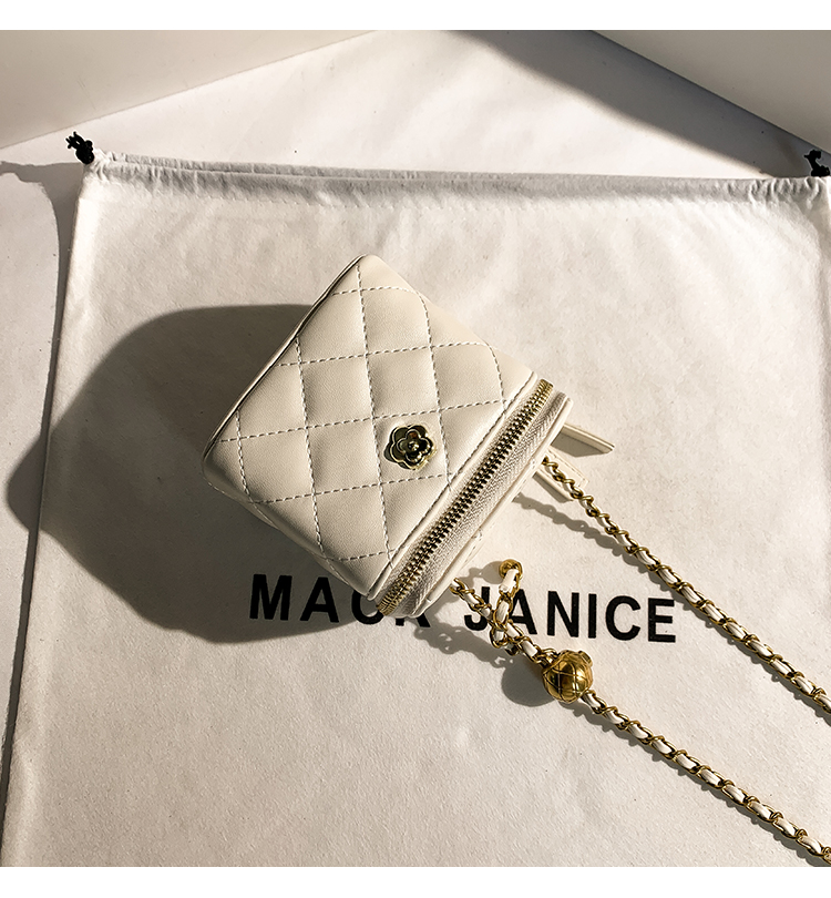 cr女士包包奢侈品香港真皮鱼子酱纹迷你零钱包包2022夏女式包新款斜挎