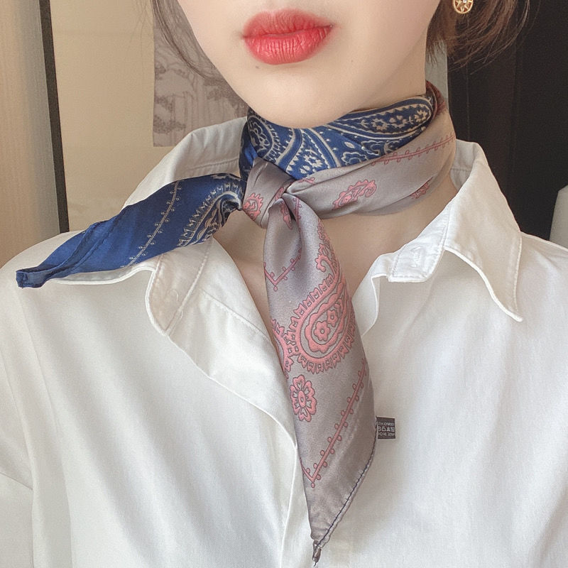 君吻小方巾丝巾气质小方巾丝巾女春秋季款职业领巾复古文艺百搭夏季晒