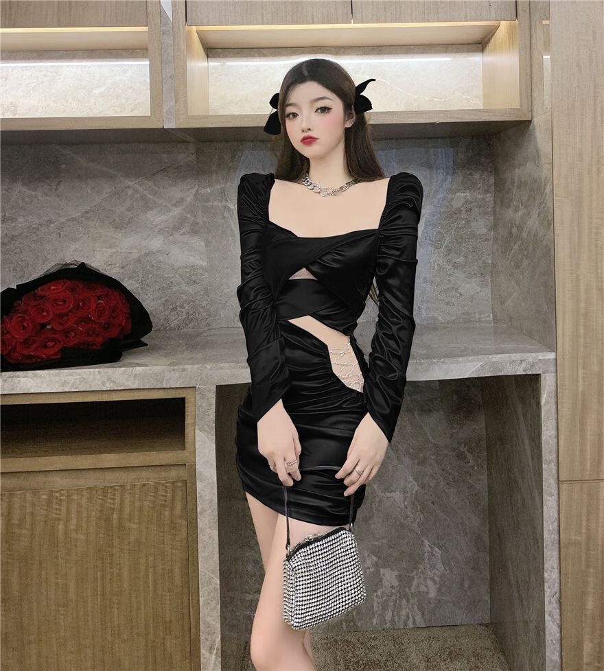 夜店女装酒吧蹦迪气质性感方领镂空露腰修身显瘦缎面包臀连衣裙白色s