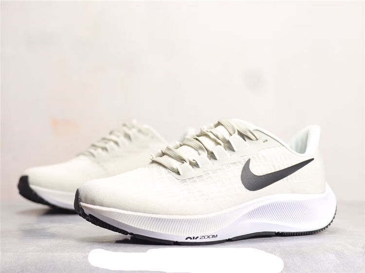 zoom登月34代轻便男女鞋飞马37代跑鞋黑色耐磨缓震百搭鞋 37大勾黑白