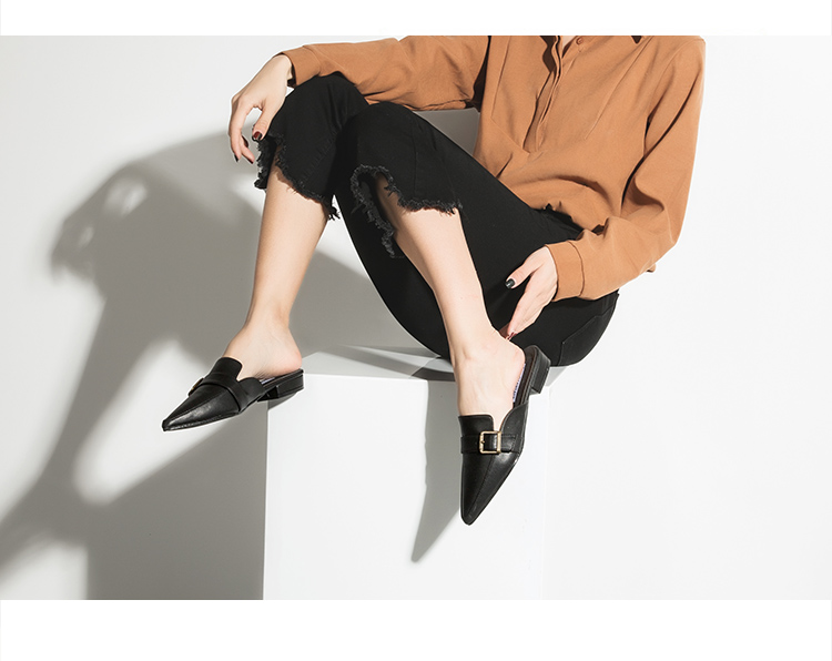 包头半拖鞋女2019新款外穿平底网红复古凉拖粗跟尖头社会半托漂亮时尚