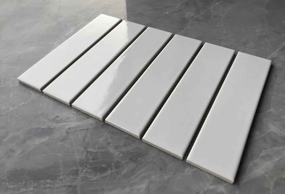 全瓷鱼骨小瓷砖 长条长方形陶瓷马赛克卫生间阳台厨房墙砖 飞机砖(有