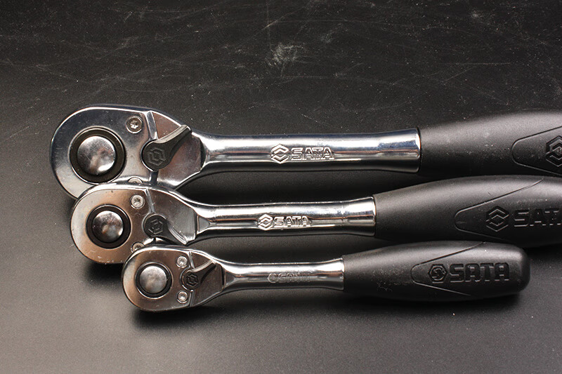 定制保用小/中/大飞棘轮扳手11902/12902/13902套筒快速扳子1/4 6.