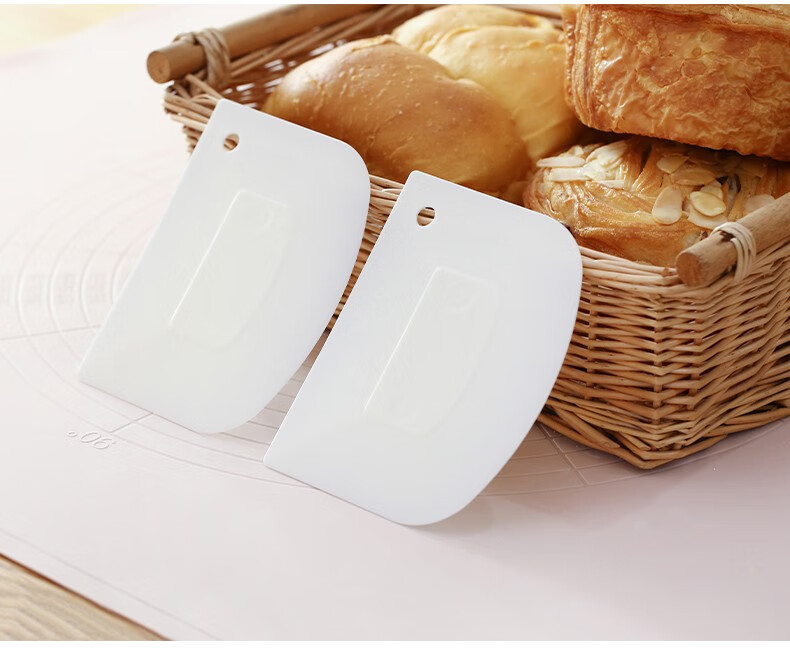 切面刀 刮板牛油刮 刮油板 面团切不伤手 塑料切面刀 塑胶刮面刀