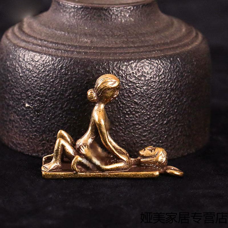 可狄 实心夫妻男女情趣摆件品仿古挑逗床上小铜人吊坠挂件全套 款式七