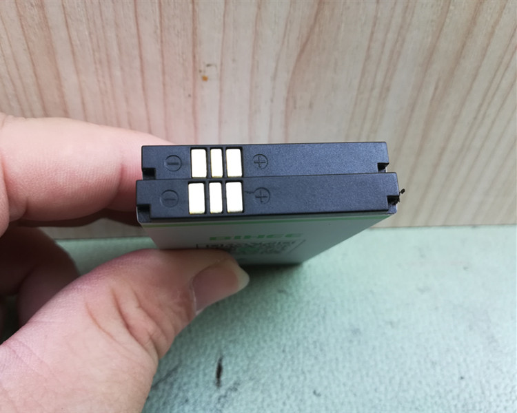 适用于百合biheec20a手机电池biheec20av电池683电板3800mahc20a电池