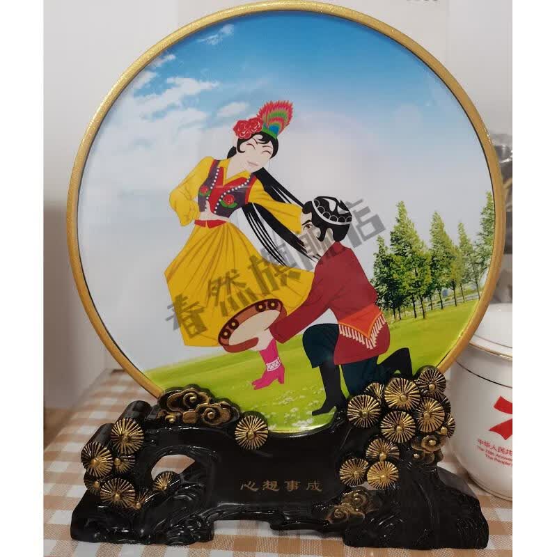 定制 京族畲族苗族壮族侗族瑶族工艺品民间民俗摆件摆台56个少数民族