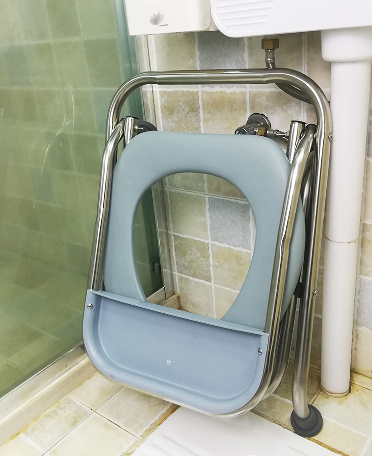 椅老人孕妇坐便器家用便携式老年简易凳移动马桶不锈钢折叠38cm高厚垫