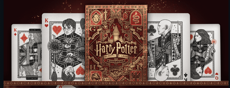 哈利波特桌游t11联名哈利波特周边扑克牌四学院收藏卡牌纸牌桌游创意