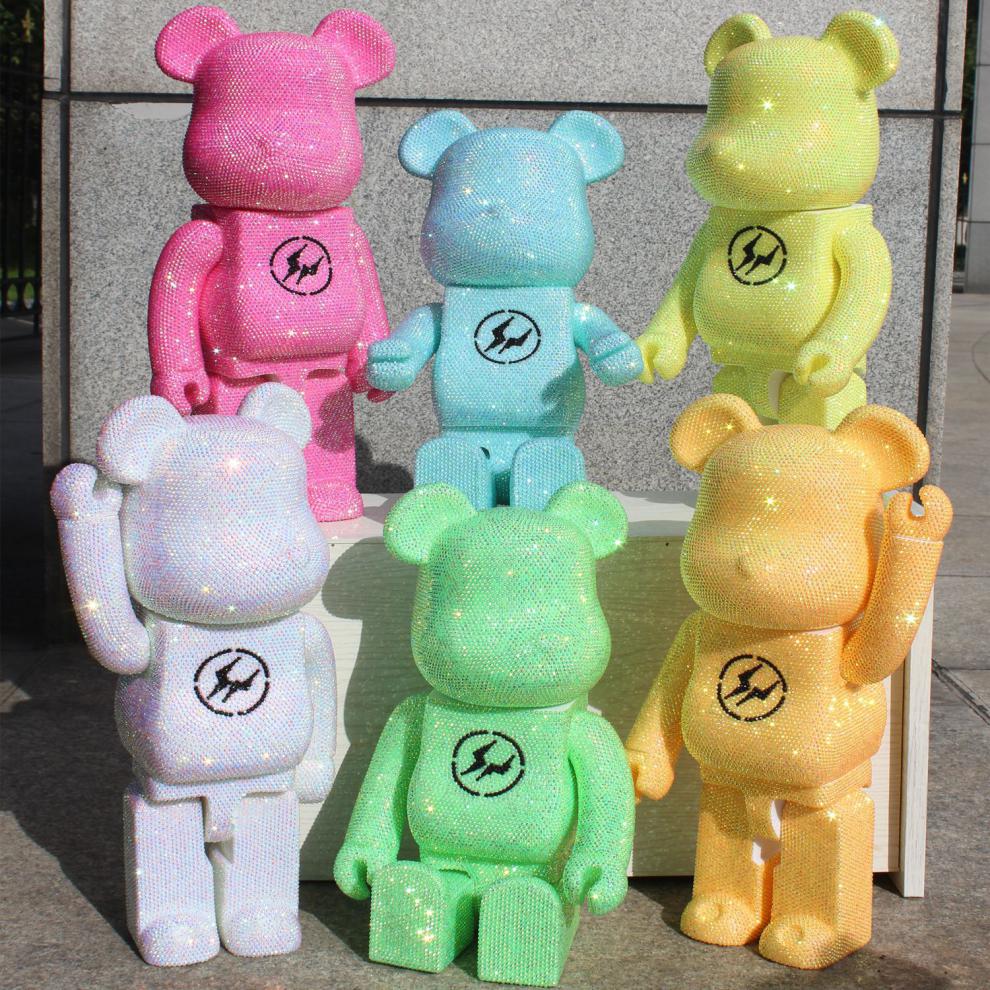 400暴力熊潮玩模型家居摆件公仔生日礼物520情人节礼物矿黑熊材料包52