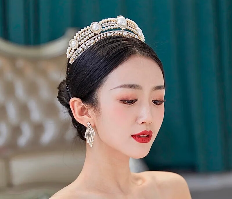 王冠皇冠头饰成人礼18岁新款韩式手工银色珍珠皇冠公主风发箍婚礼头饰