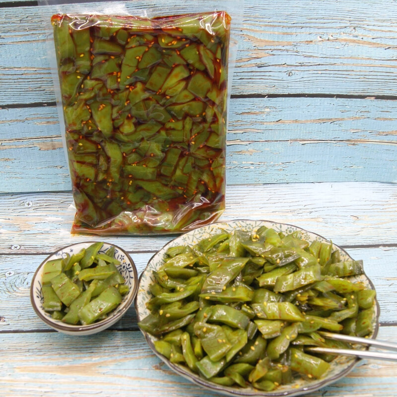 亿海香辣裙带菜梗段海白菜海带根茎即食下饭菜咸菜大连特产香辣裙带菜