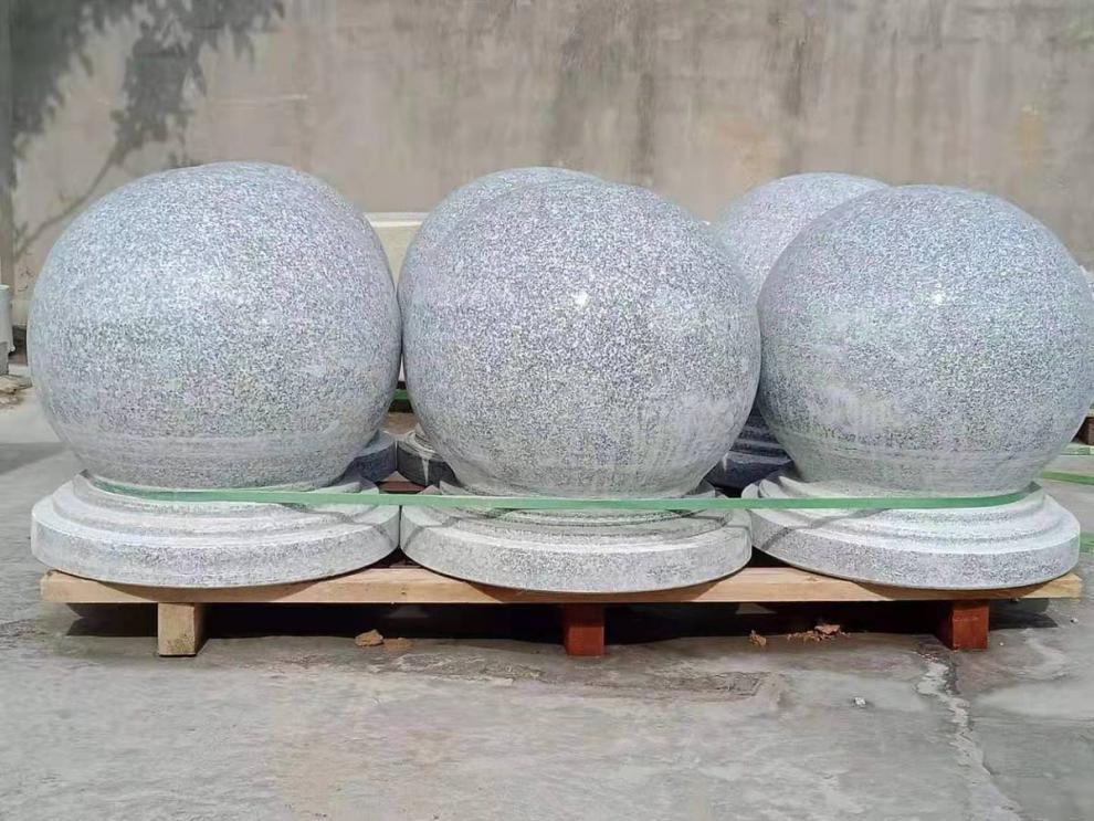 石球路障石球圆球路障挡车石芝麻白阻车石墩子花岗岩石头球门墩摆件