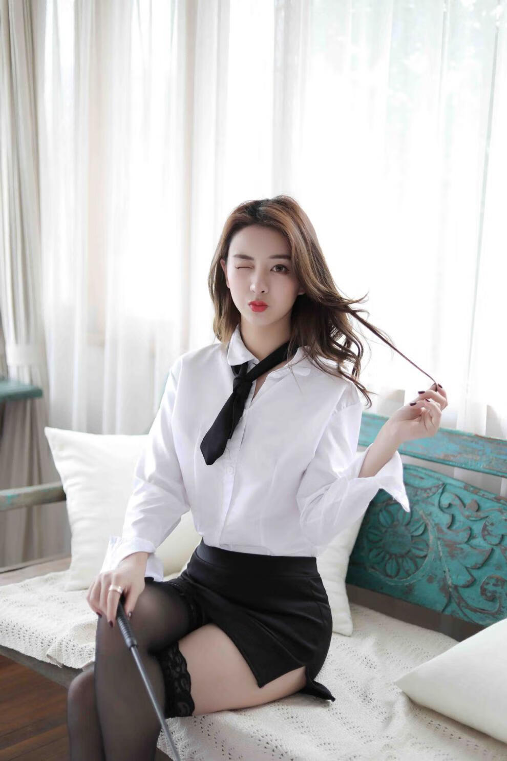 长夜漫漫新款秘书水手学生制服性感白衣黑裙职业弹力套装黑白黑丝袜