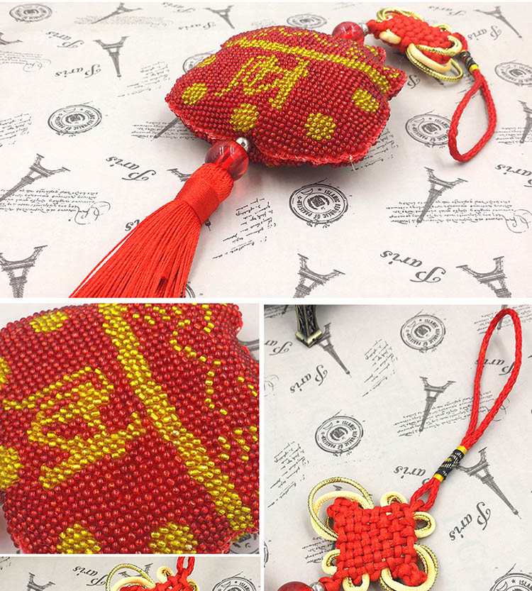 成品猫手工绣品绣好的2021新款珠绣平安福汽车挂件十字绣挂件出入平安