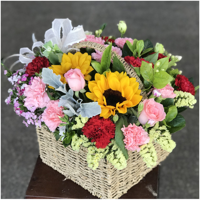 向日葵手提艺术小花篮无锡苏州同城鲜花速递宜兴苏州江阴北京上海广州