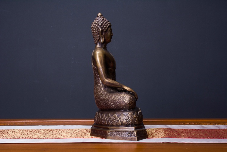 泰国进口玄关桌面佛像摆件 铜质如来佛祖保平安风水工艺品_ 11折现价