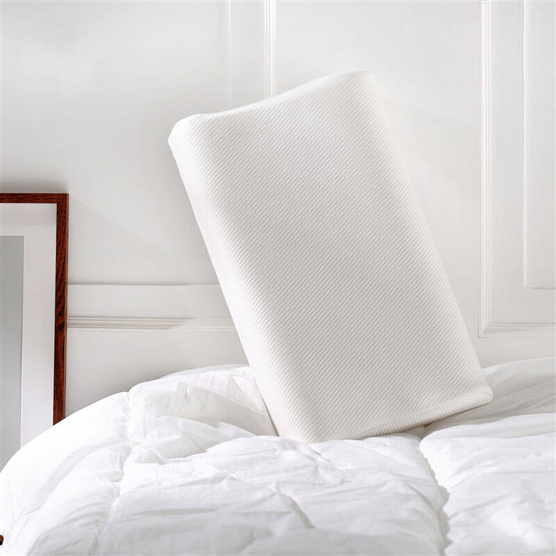 京造记忆棉枕头