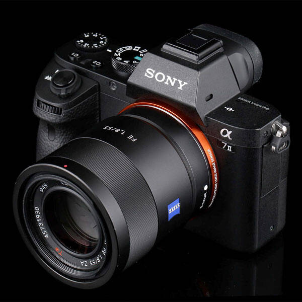 最轻便全画幅索尼a72