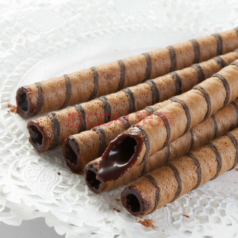 旺旺 黑白配 酥心卷糕点 办公休闲零食 草莓味