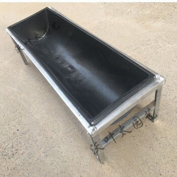 槽食槽大号带支架饮水喂料牛槽喝水塑料槽养殖设备养牛用品 1.