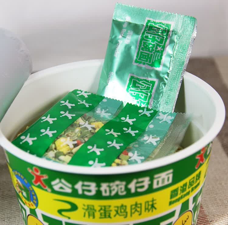 公仔面(doll) 滑蛋鸡肉味公仔碗仔面 76g 桶装