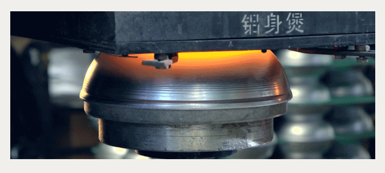 三禾（sanho）炒锅 彩虹系列30cm红色炒锅CLF3000-2 可立盖不粘锅无油烟燃气电磁炉通用