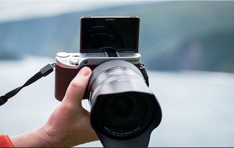 三星 (SAMSUNG) NX500 4K摄像 微型单电套机（18-55mm 内置16G）黑色 （NX经典高端款）