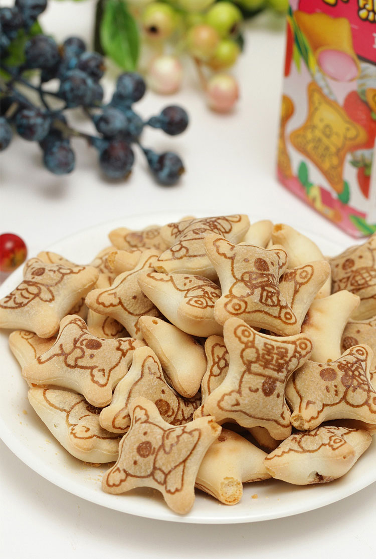 食品饮料 休闲食品 饼干蛋糕 乐天(lotte)小熊饼3连包(草莓 巧克力)