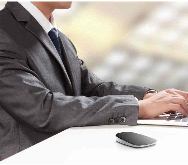 
                                        罗技（Logitech） T630 超薄蓝牙无线触控鼠标                