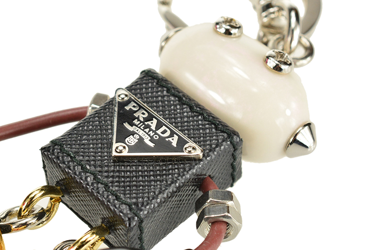 prada 普拉达 黑色皮革金属机器人挂链 手机链 钥匙扣 1tr097 uyy f