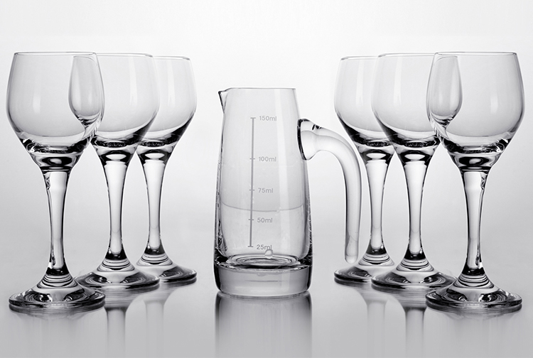 schott肖特 德国进口 高脚甜酒白酒杯71ml(6只装)138260赠分酒器