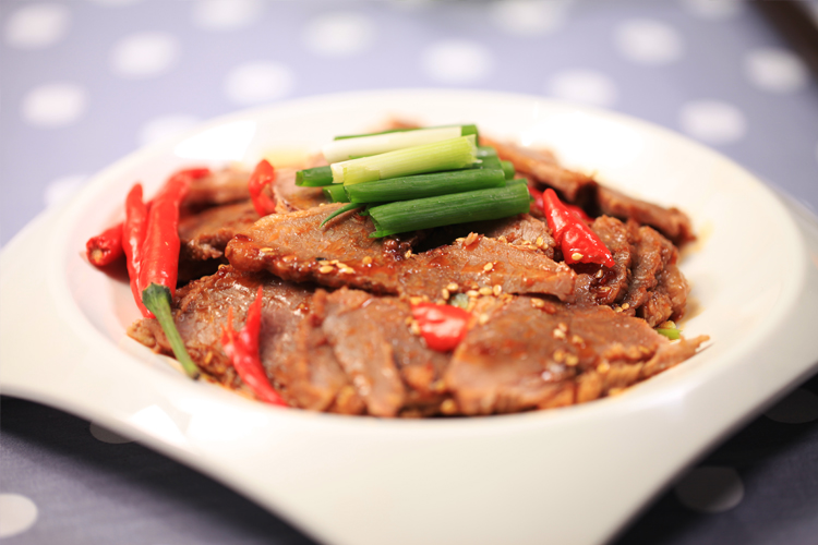 限地区: 移动端 尹家 沟帮子川香牛肉220g/袋(含调味包60g)