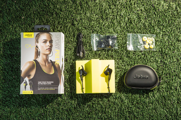 
                                        捷波朗（Jabra）Pulse 搏驰 专业运动蓝牙耳机 （带智能心率监测与专业运动方案指导）                