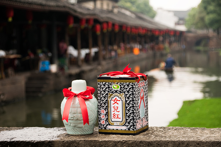 【京东超市】女儿红 绍兴黄酒 青瓷 1l 坛装